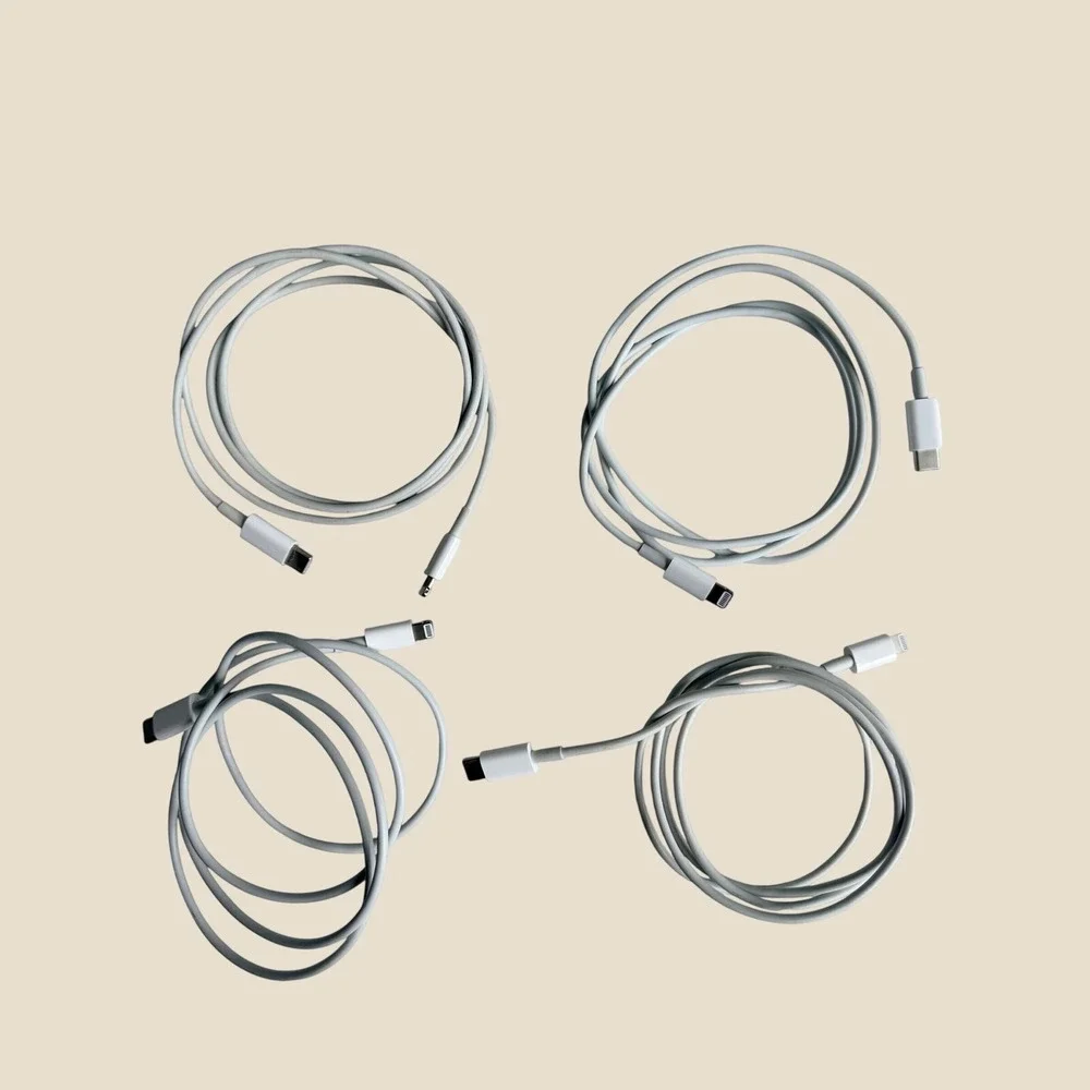 Apple USB-C to Lightning Cable Lot of 4 White iPhone iPad Charging Sync Cord